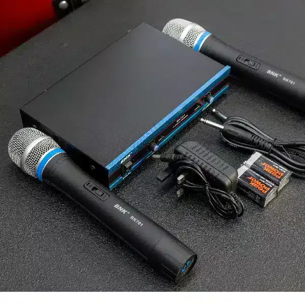 BNK 701 wireless microphone